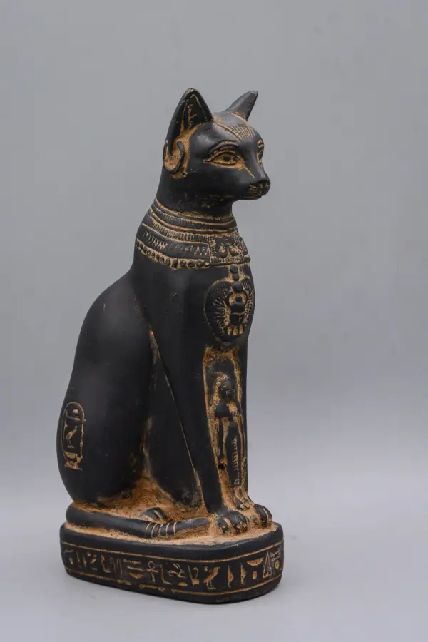 Unique Egyptian goddess Bastet cat statue black heavy stone made in Egypt - Image 2