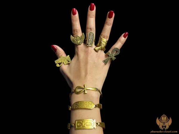 Cleopatra's Hand Jewelry Set - Image 4