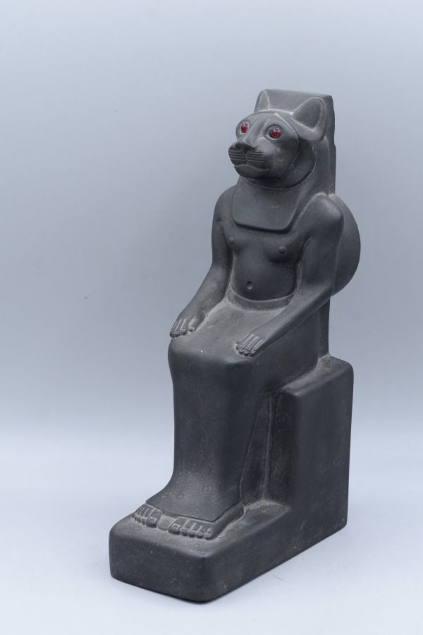 Unique Egyptian goddess Sekhmet Seated on Throne vintage basalt stone made in egypt