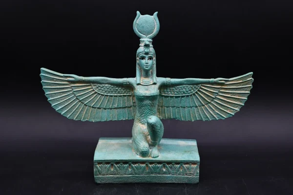 Egyptian statue of the goddess Isis with open wings made of stone Made in Egypt - Image 6