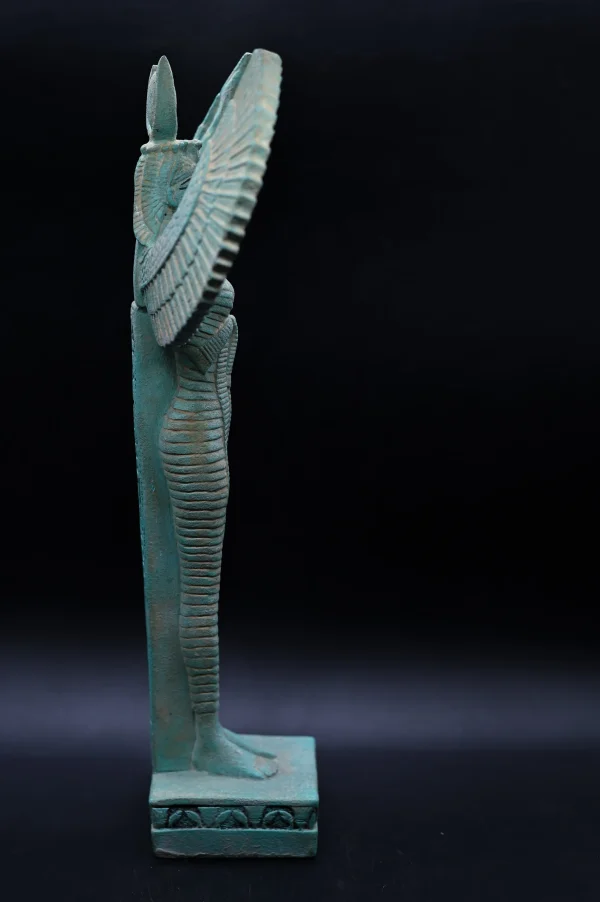 Egyptian statue of the goddess Isis with open wings stone Made in Egypt - Image 4