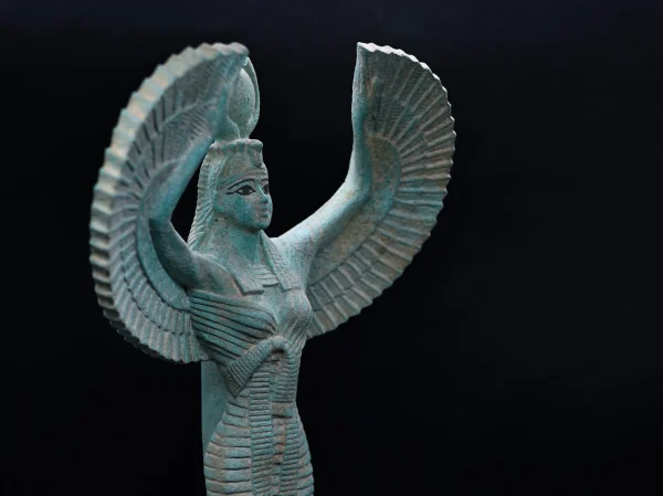 Egyptian statue of the goddess Isis with open wings stone Made in Egypt - Image 7