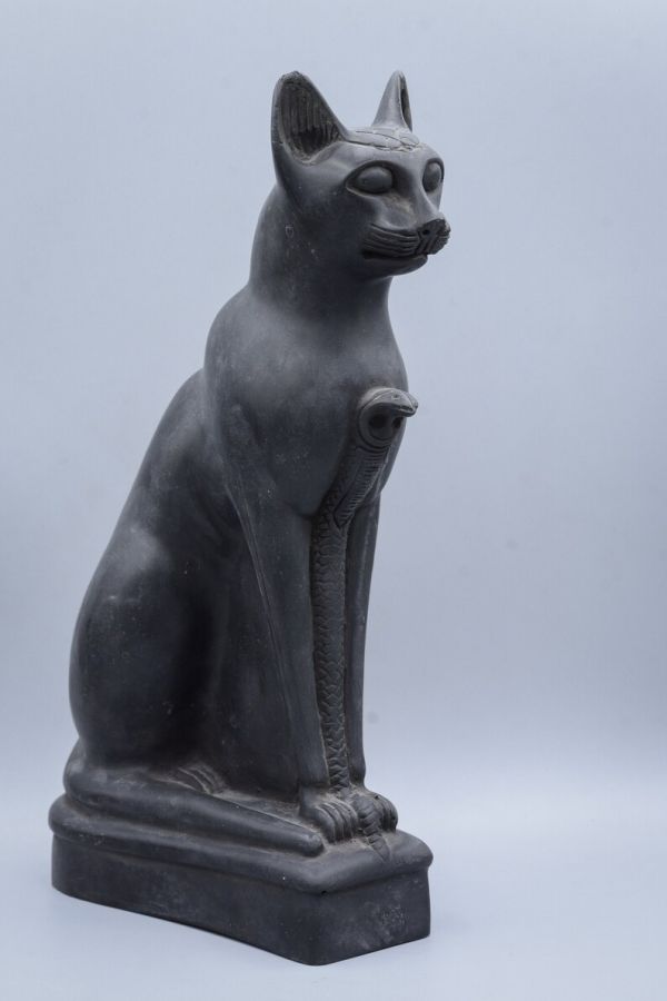 Vintage statue of goddess Bastet cat black Large heavy made in egypt