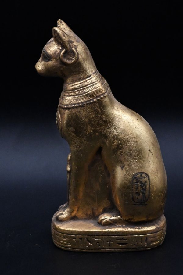 statue of Ancient Egyptian art goddess cat Bastet heavy stone made in egypt - Image 5