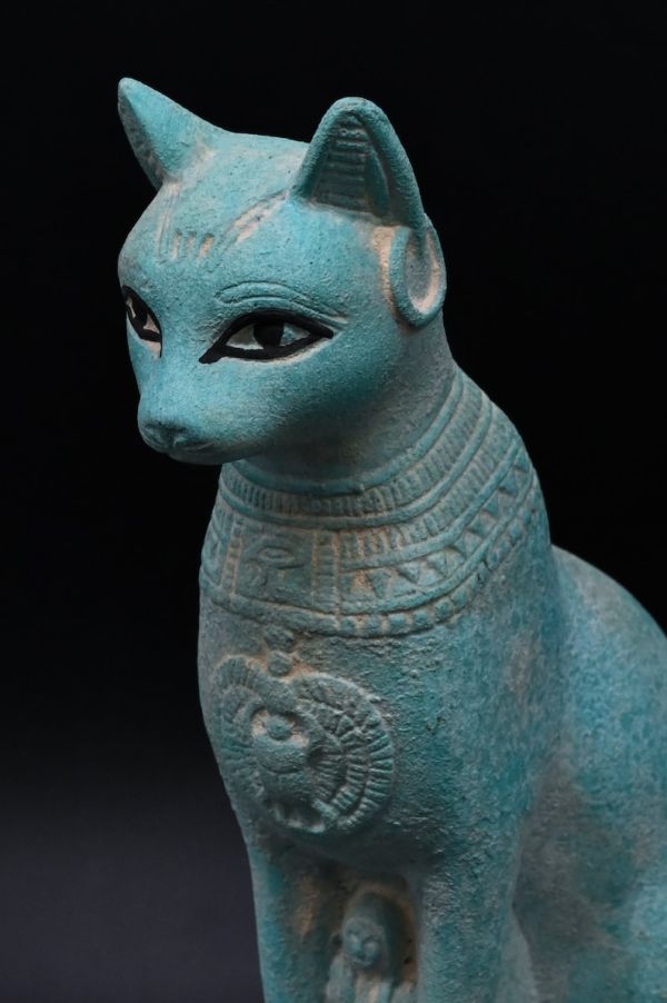 Egyptian goddess Bastet Cat statue stone made in egypt - Image 5