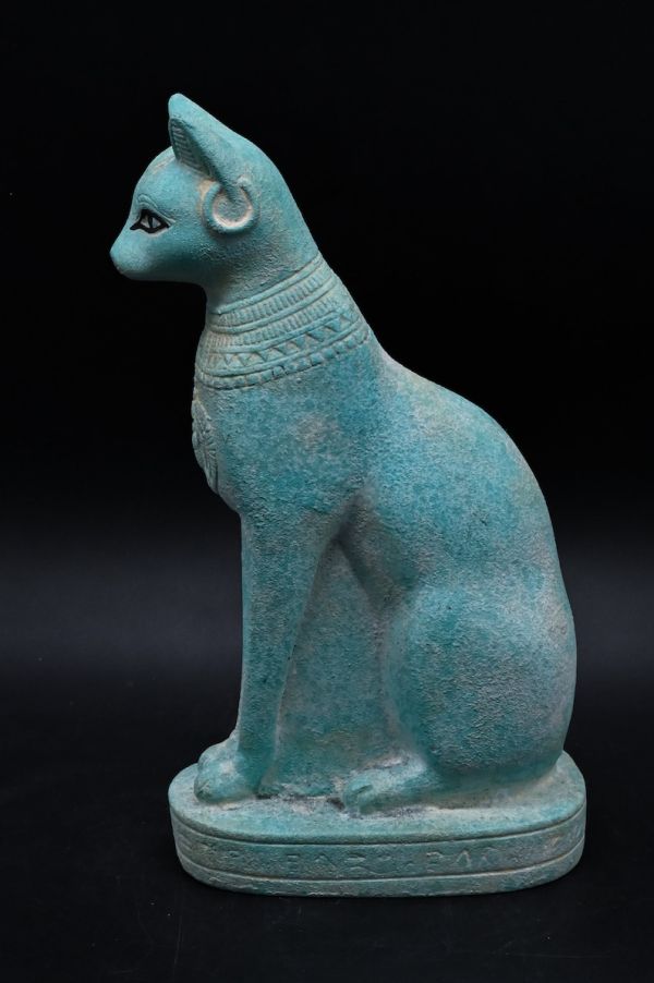 Egyptian goddess Bastet Cat statue stone made in egypt - Image 2