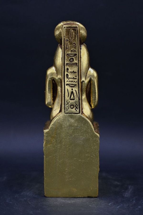 statue Goddess Sekhmet seated painted, gold leaf heavy made in Egypt - Image 4